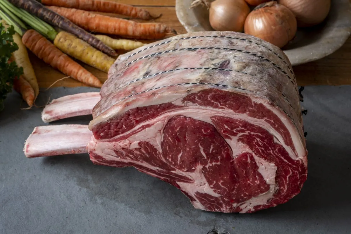 Lamb with fresh vegetables